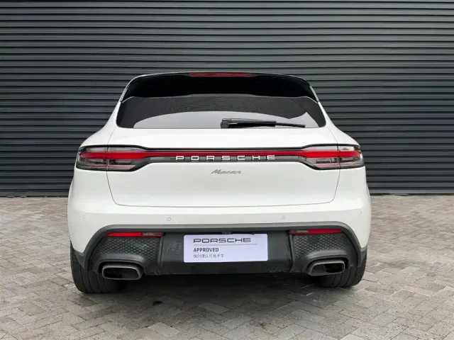 Porsche Macan — Фото автомобиля 6
