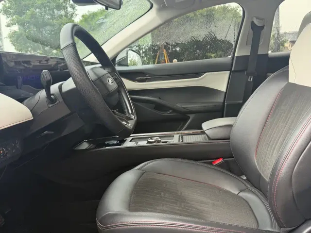 Ford Mondeo — Фото автомобиля 4