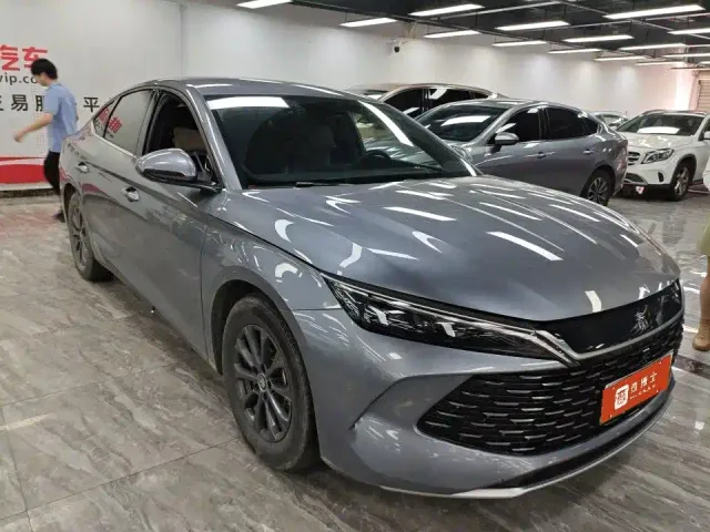 BYD Qin L — Фото автомобиля 6