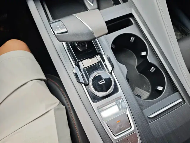 Changan CS75 Plus — Фото автомобиля 18