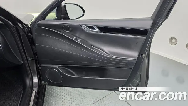 Genesis G80 RG3 — Фото автомобиля 13