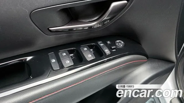 Hyundai Tucson Tucson (NX4) Бензин 1.6 турбо 2WD — Фото автомобиля 27