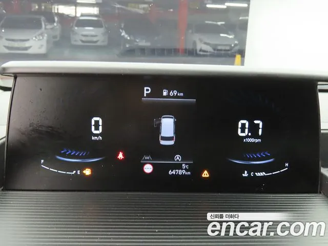 Hyundai Staria Staria — Фото автомобиля 5
