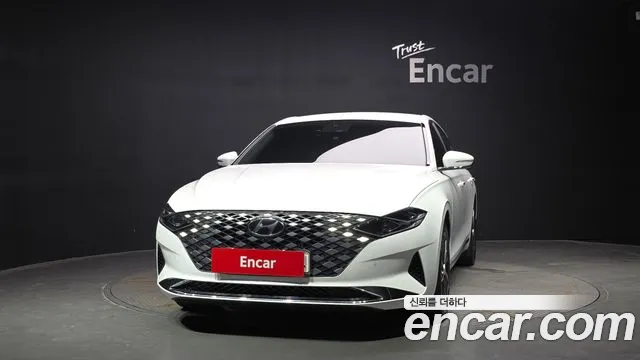 Hyundai Grandeur Новый Grandeur IG — Фото автомобиля 3