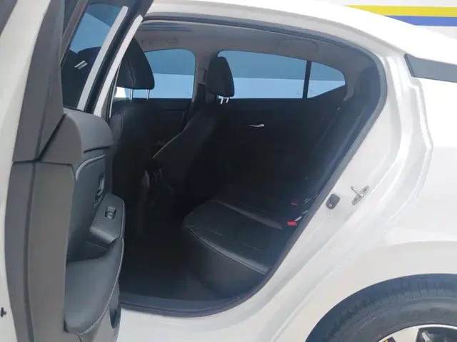 Nissan Sylphy — Фото автомобиля 11
