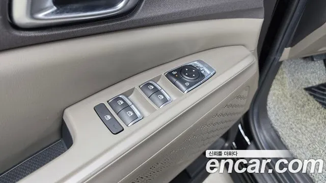 Kia Carnival — Фото автомобиля 29