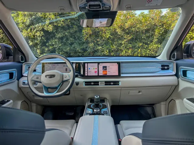 Geely ICON — Фото автомобиля 15