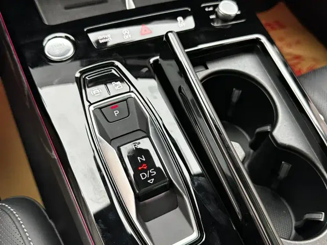 Audi A6L — Фото автомобиля 17