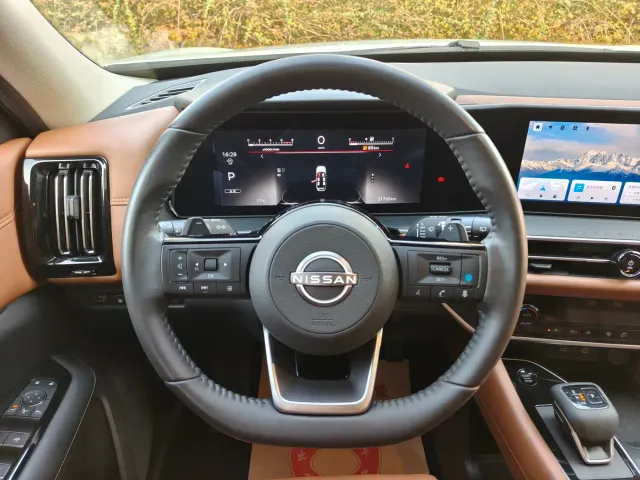 Nissan Terra — Фото автомобиля 13
