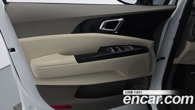 Kia Canival Carnival 4 поколение Бензин 9 мест Prestige — Фото автомобиля 24
