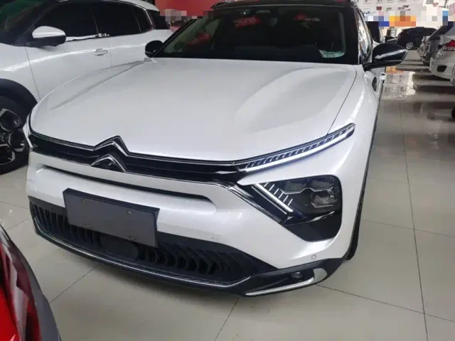 Citroen C5 X — Фото автомобиля 2