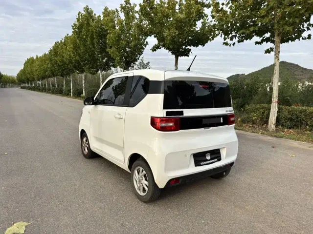 Wuling Hongguang Mini EV — Фото автомобиля 6