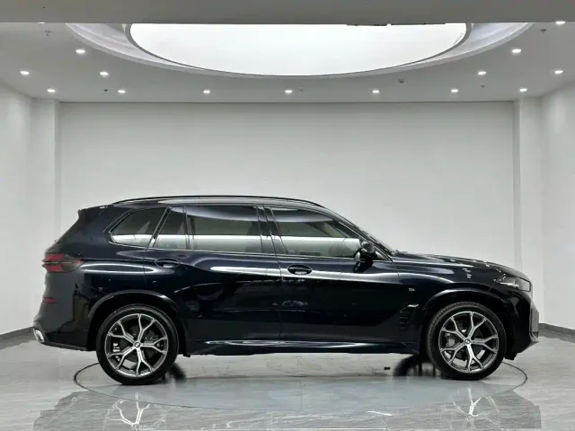 BMW X5 — Фото автомобиля 4