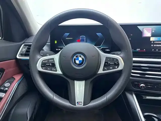 BMW i3 — Фото автомобиля 10