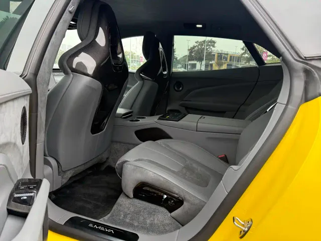 Lotus Emeya — Фото автомобиля 12