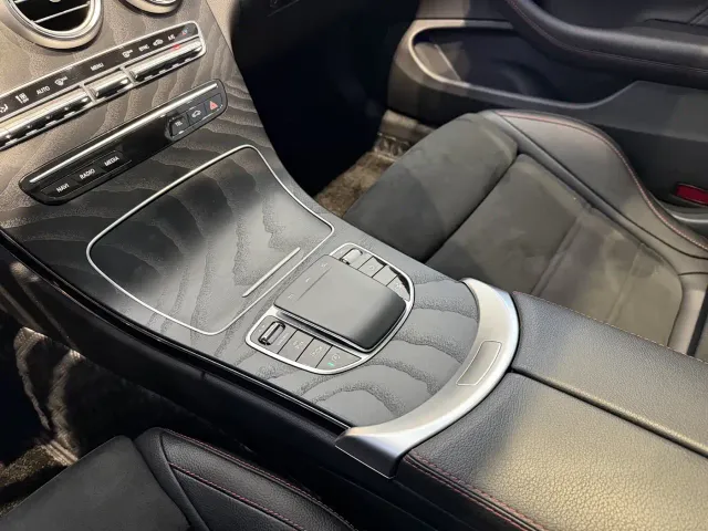 Mercedes-Benz C-Class — Фото автомобиля 7