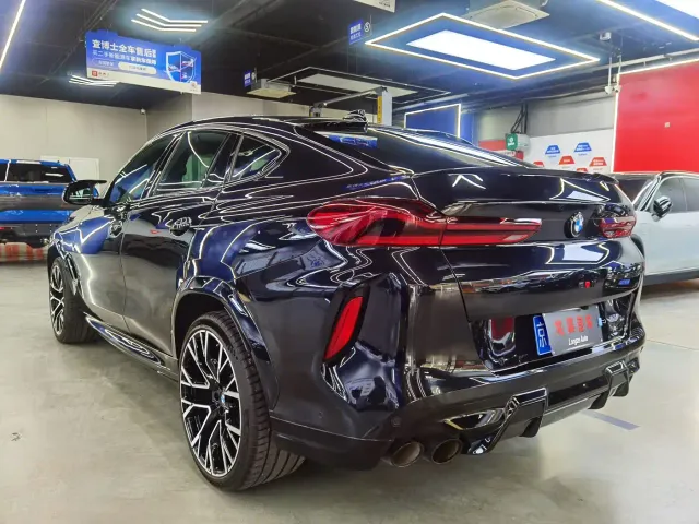 BMW X6 M — Фото автомобиля 4