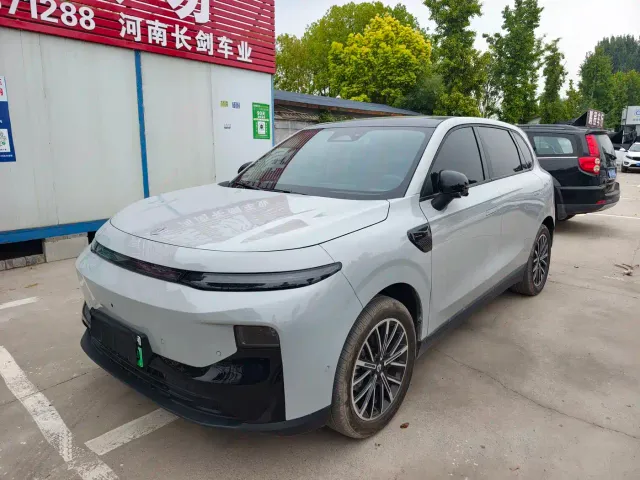 Фотография автомобиля — Leapmotor B10