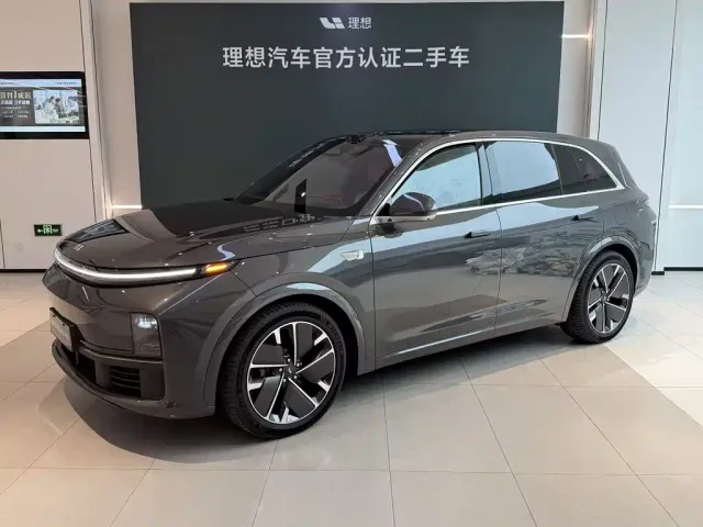 Фотография автомобиля — Li Auto L7
