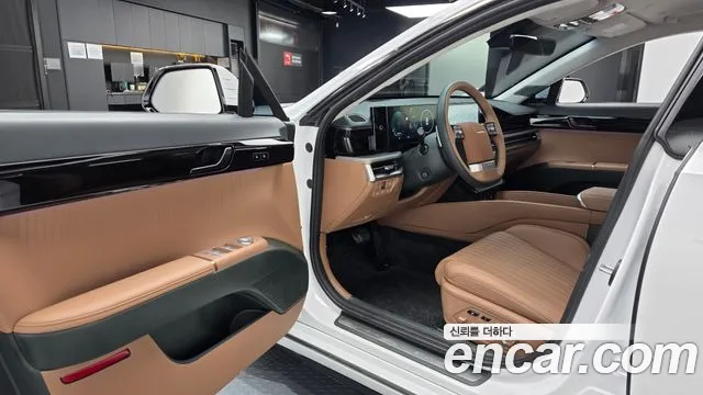 Hyundai Grandeur GN7 — Фото автомобиля 10