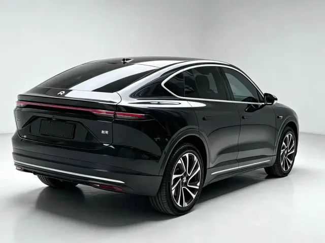 Nio EC6 — Фото автомобиля 8