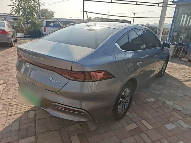 BYD Qin PLUS — Фото автомобиля 6