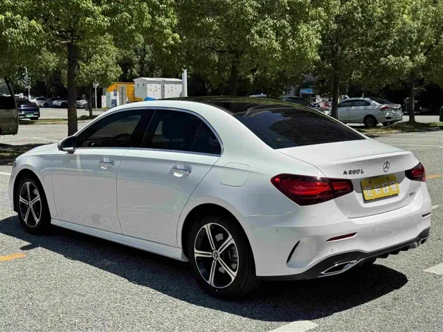 Mercedes-Benz A-Class — Фото автомобиля 7