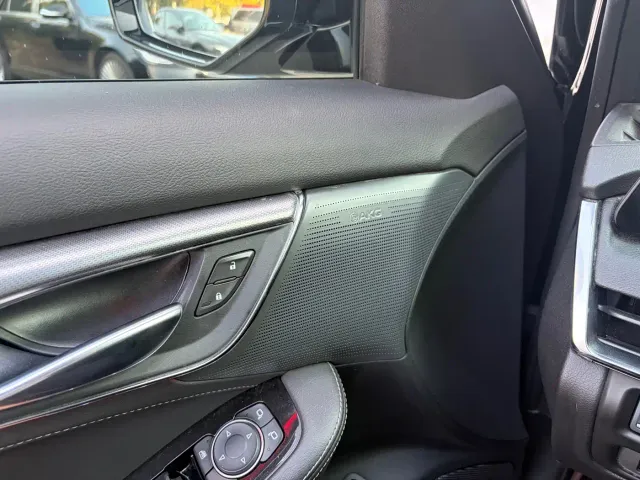 Cadillac CT5 — Фото автомобиля 8