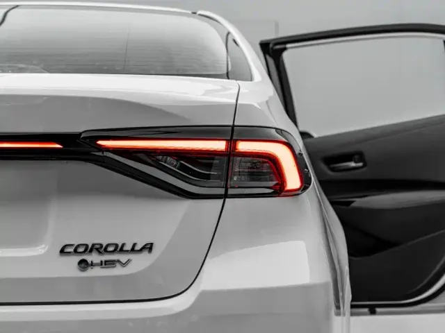Toyota Corolla — Фото автомобиля 27