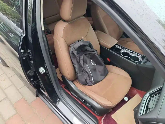 Buick Regal — Фото автомобиля 24