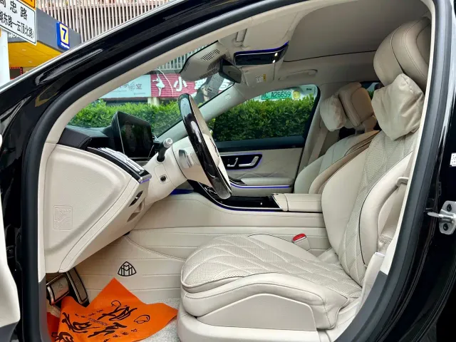 Mercedes-Benz Maybach S-Class — Фото автомобиля 8