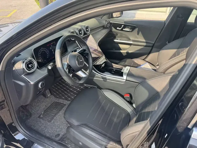 Mercedes-Benz C-Class — Фото автомобиля 7