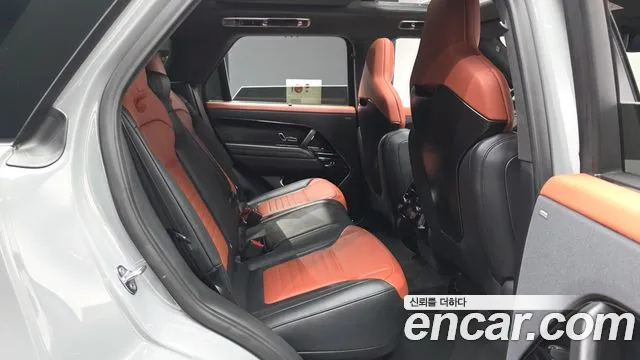Land Rover Range Rover Sport — Фото автомобиля 12