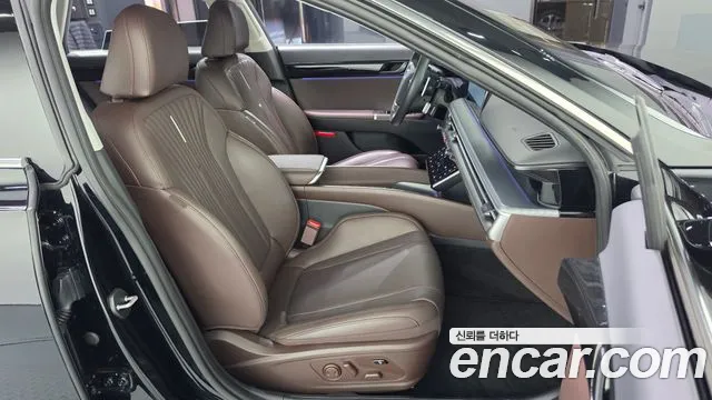 Hyundai Grandeur GN7 — Фото автомобиля 16