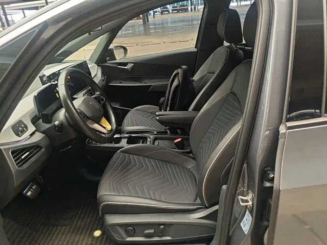 Volkswagen ID.3 — Фото автомобиля 14