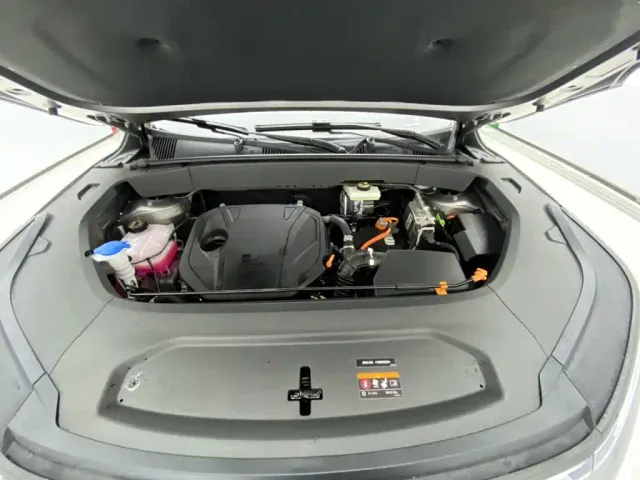 Geely Galaxy M7 — Фото автомобиля 12