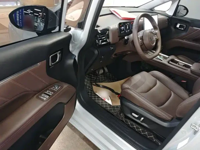 Wuling Starlight 730 — Фото автомобиля 15