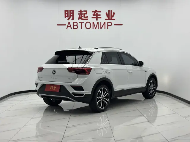 Volkswagen T-Roc — Фото автомобиля 8