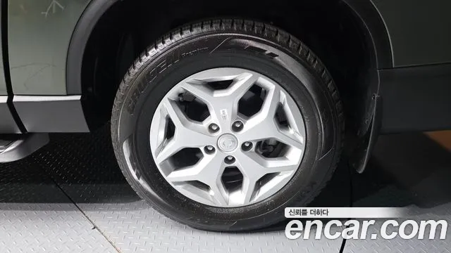 KG_Mobility_Ssangyong Rexton Новый Rexton Sport Khan Дизель 2.2 4WD — Фото автомобиля 5