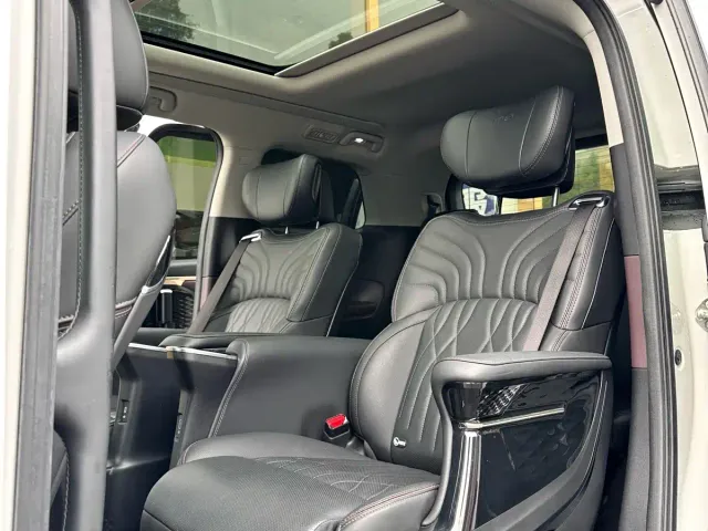 GAC Trumpchi M8 — Фото автомобиля 13