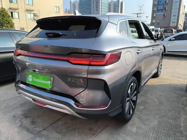 BYD Song PLUS — Фото автомобиля 6