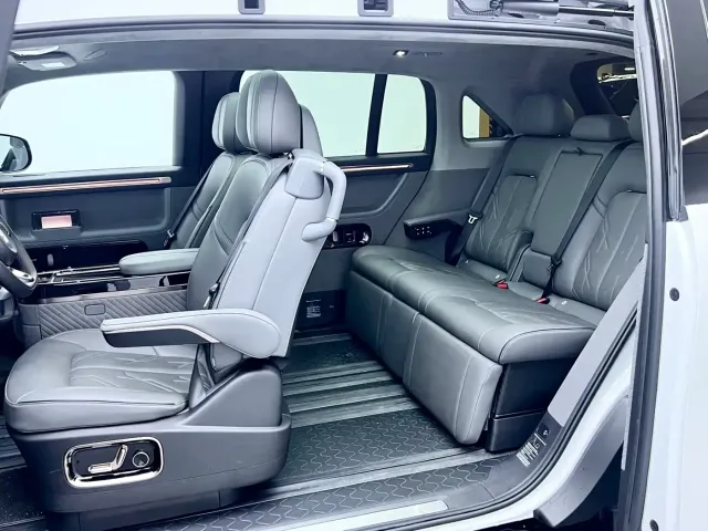 ZEEKR Zeekr MIX 2025 Long Range Intelligent Driving Edition — Фото автомобиля 9