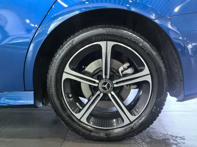 Mercedes-Benz A-Class — Фото автомобиля 9