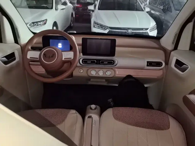 Wuling Hongguang Mini EV — Фото автомобиля 9