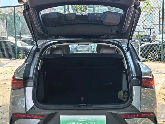 BYD Yuan PLUS — Фото автомобиля 12