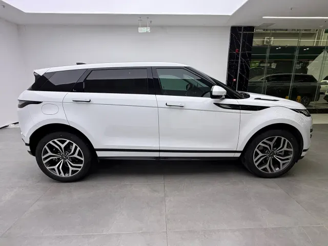 Land Rover Range Rover Evoque — Фото автомобиля 11