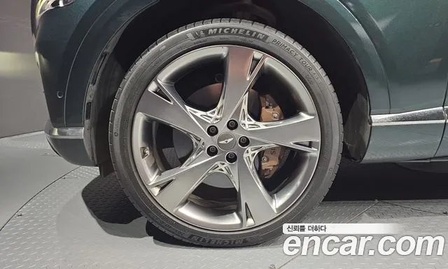 Genesis GV80 — Фото автомобиля 5