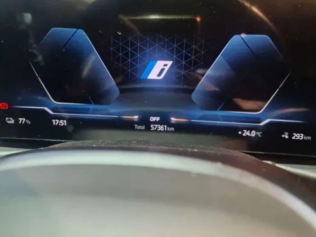 BMW i3 — Фото автомобиля 14