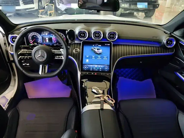Mercedes-Benz C-Class — Фото автомобиля 9