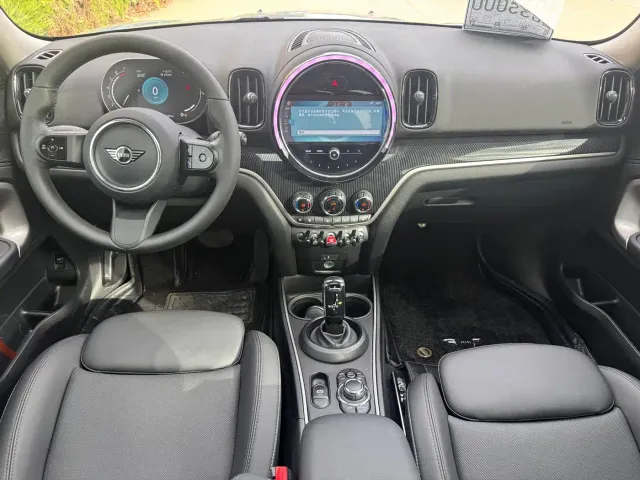 MINI Countryman — Фото автомобиля 19
